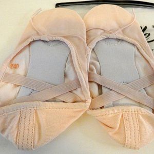 Stelle Women Ballet Dance Shoe Yoga Pink Slippers 6MB Leather Tie Non-Skid NWT
